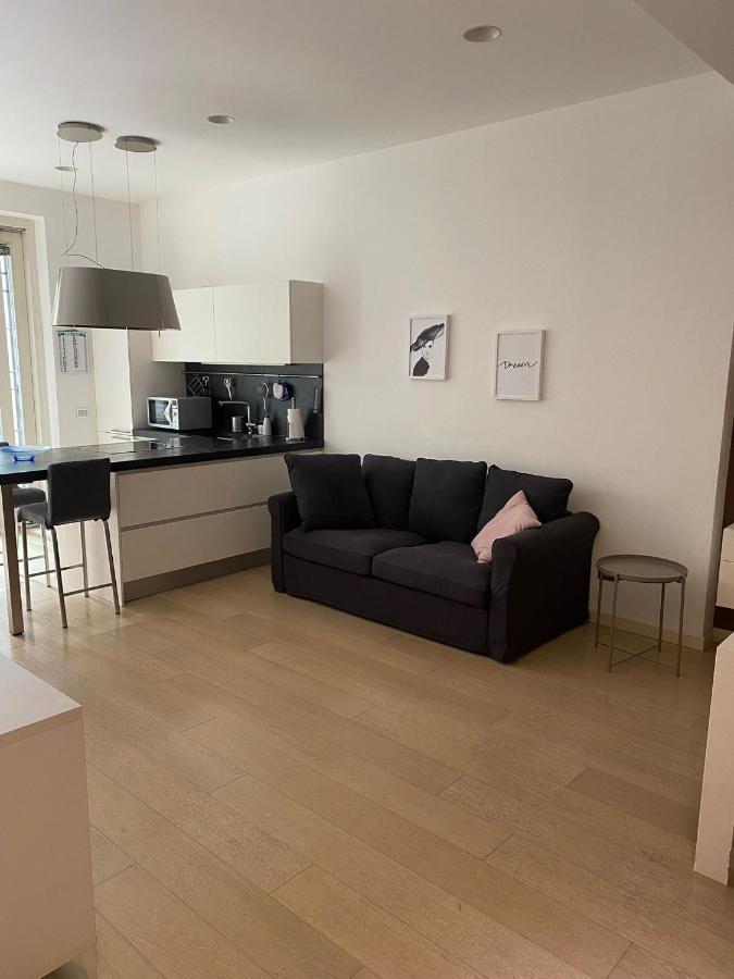 Lovely Apartment In The New Porta Nuova Area Mediolan Zewnętrze zdjęcie
