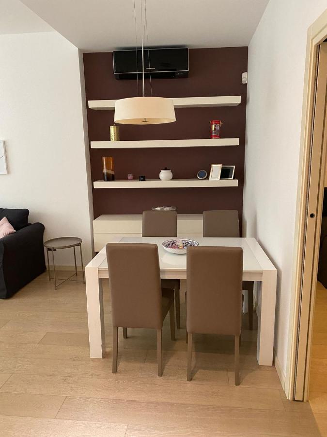 Lovely Apartment In The New Porta Nuova Area Mediolan Zewnętrze zdjęcie